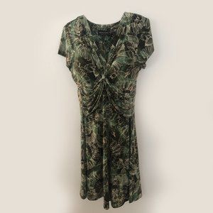 Connected Apparel Midi Dress Green